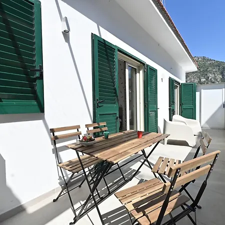 Apartment Sirox Sorrento *